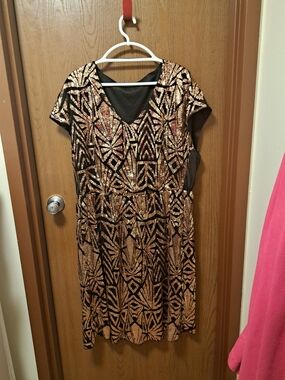 BloomChic Black and Gold Sequin V-Neck Midi Dress